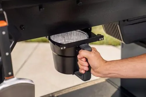 traeger_woodridge_pro_ez_clean_keg.webp