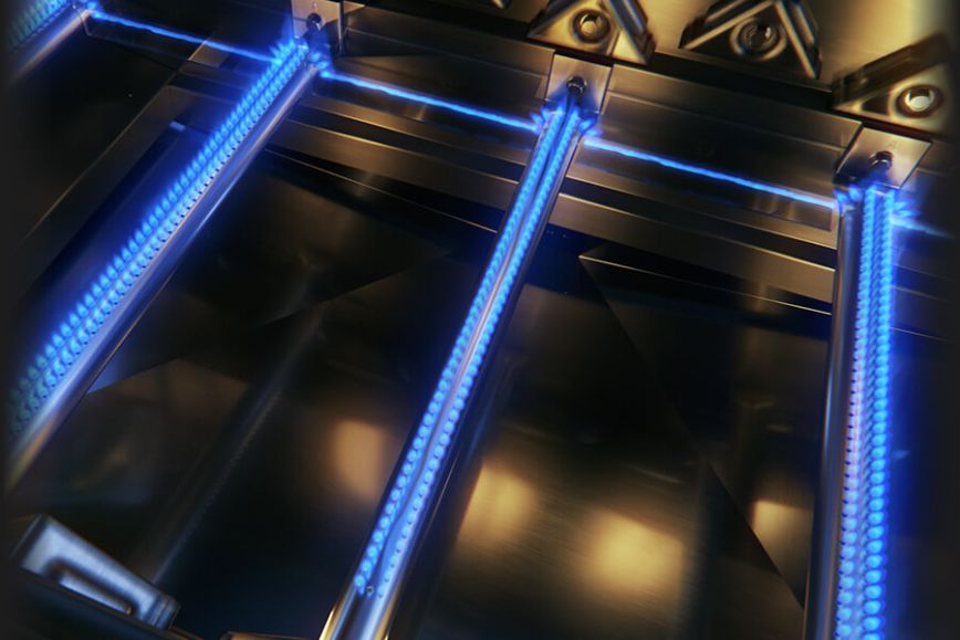 feat_crossover_burners_900px_1.jpg